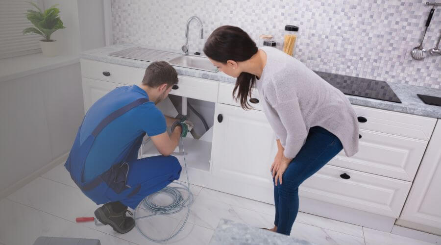 Expert burst pipe repair services in Creston, OH